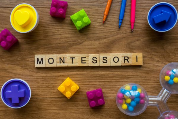 Jeux montessori : éveillez l'esprit curieux de votre enfant